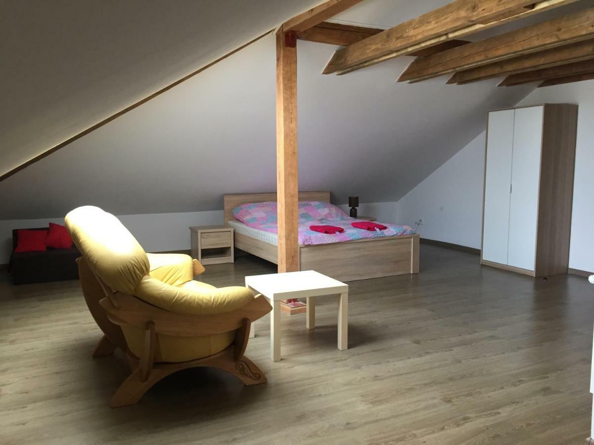 Agroborcz Apartment Ngoại thất bức ảnh