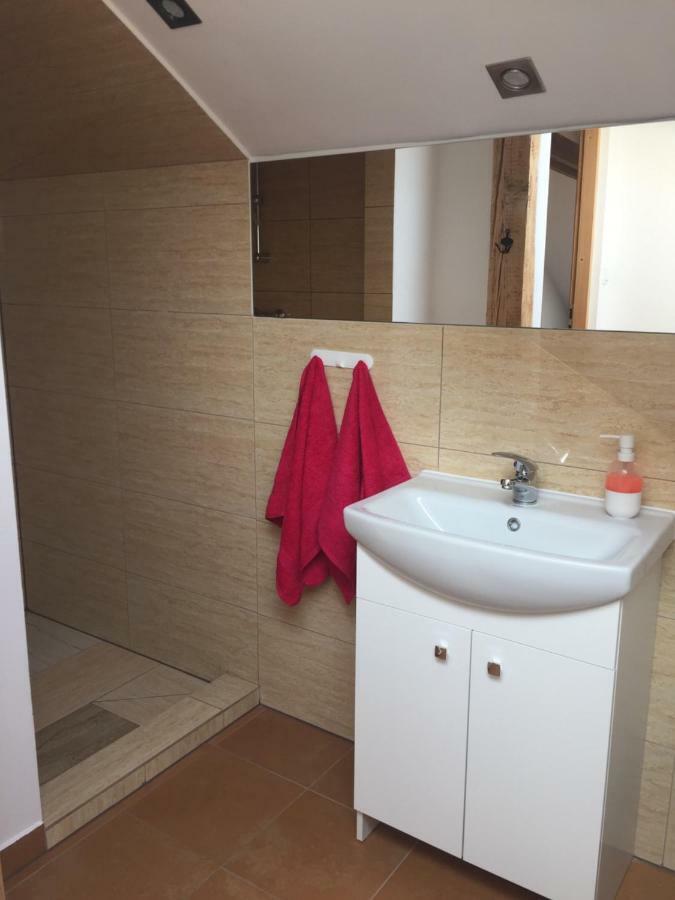 Agroborcz Apartment Ngoại thất bức ảnh